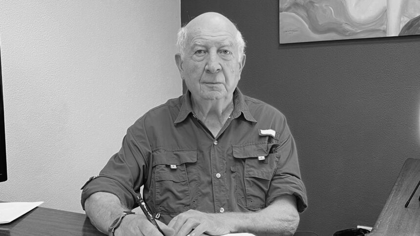 IMG_4301_B&W Albert Holzhacker redefine sua voz pública com blog e Fundação Geniantis em pauta de educação e relações humanas